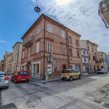 Apartment Comfort In Pieno Centro A Due Passi Dal Mare